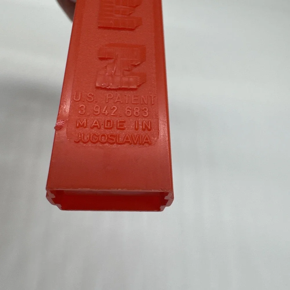 Vintage Pez Santa Claus Dispenser No Feet Collectible